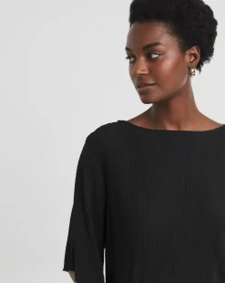 Angel Sleeve Bubble Hem Textured Top