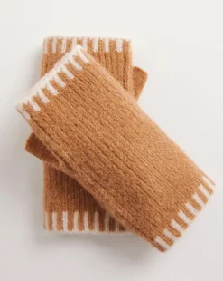 Contrast Stitch Handwarmers