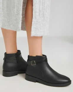 Drew Ankle Buckle Boot Standard D Fit