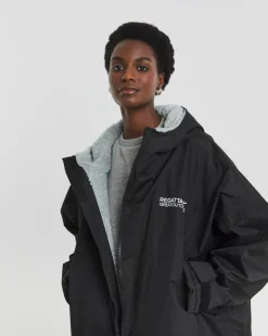 Regatta Waterproof Changing Robe